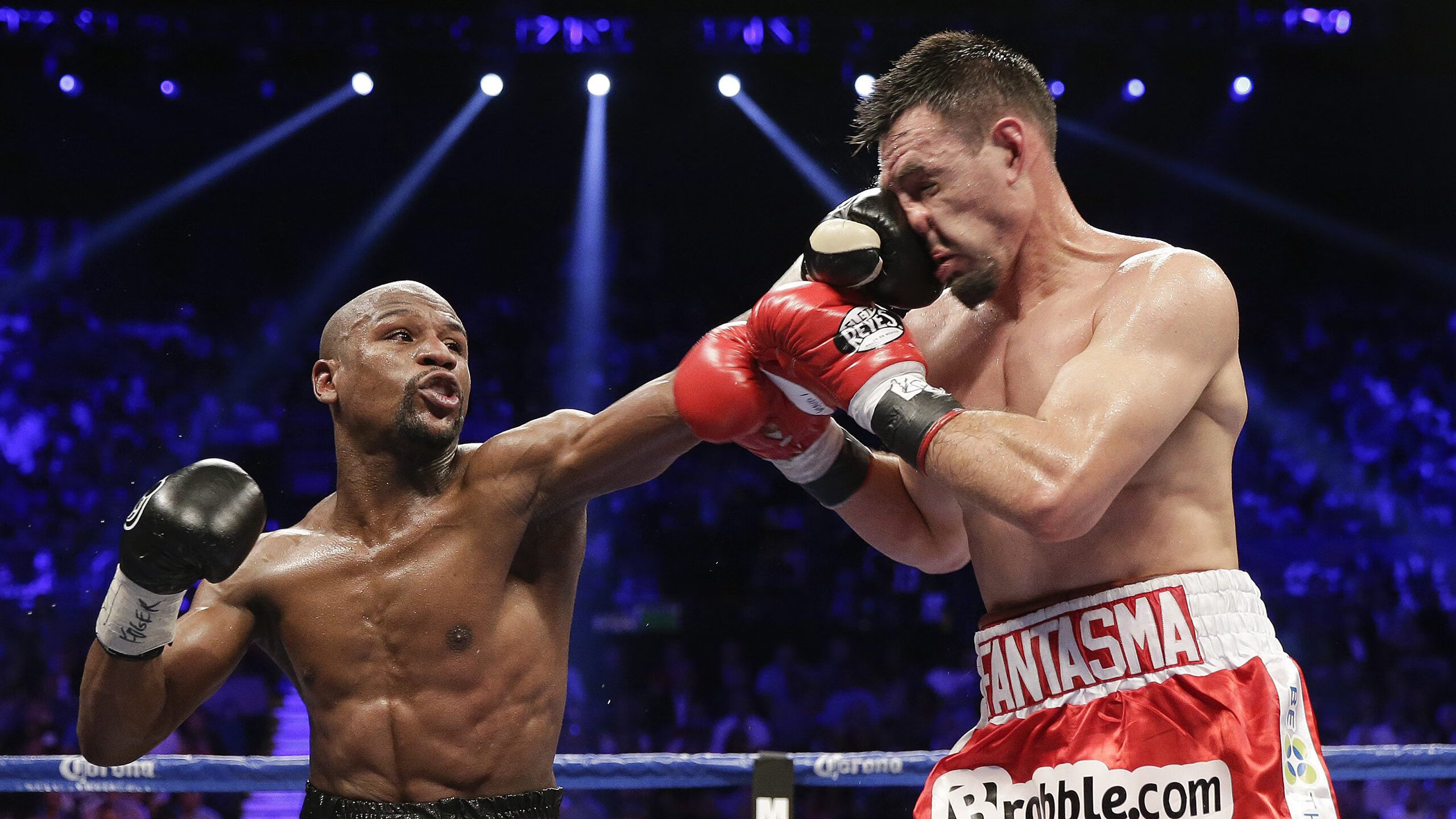 决赛预演!欧冠迎来榜首之争,巴黎运气糟糕,拜仁气势完胜,欧冠决赛拜仁巴黎你支持谁